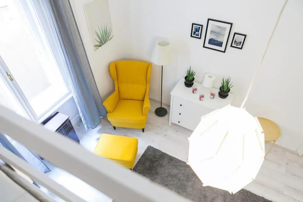 Central 30M2 A/C Apartment, 3 Min From Ny Cafe Budapest Eksteriør bilde
